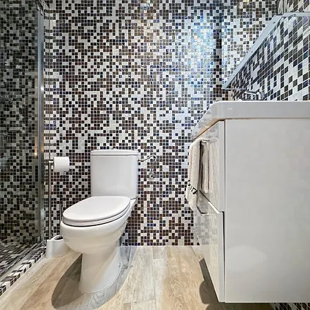 Tivoli 2 - Renovated Studio, Monaco Border, 5mn From Casino Monte Carlo